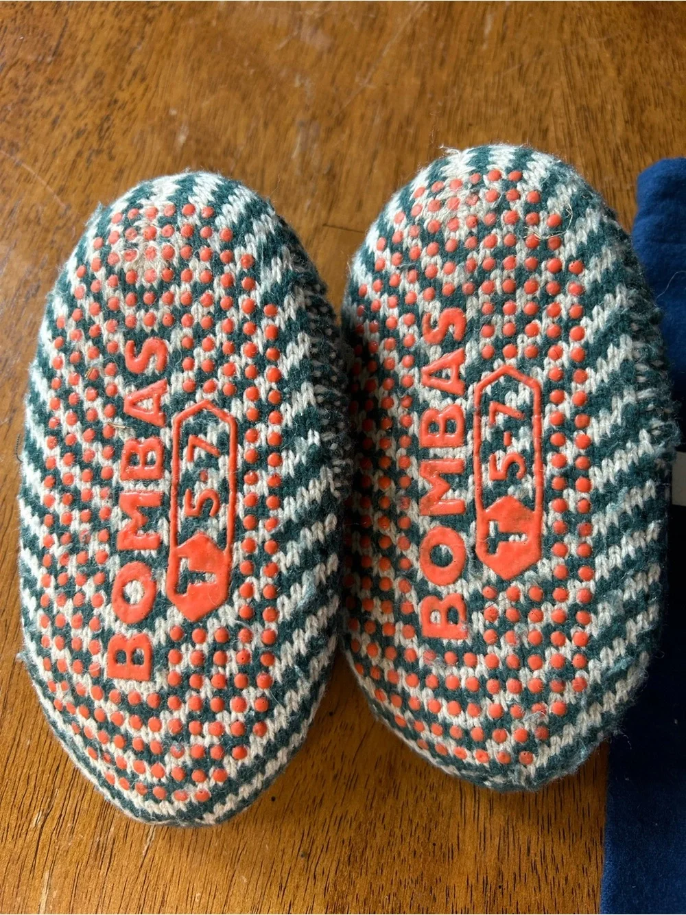 Bombas Toddler Gripper Slipper Cozy Loungewear Shoes 5-7